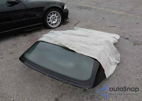 1995 BMW 325 Ic Automatic from USA, damaged, VIN WBABJ6324SJD42151